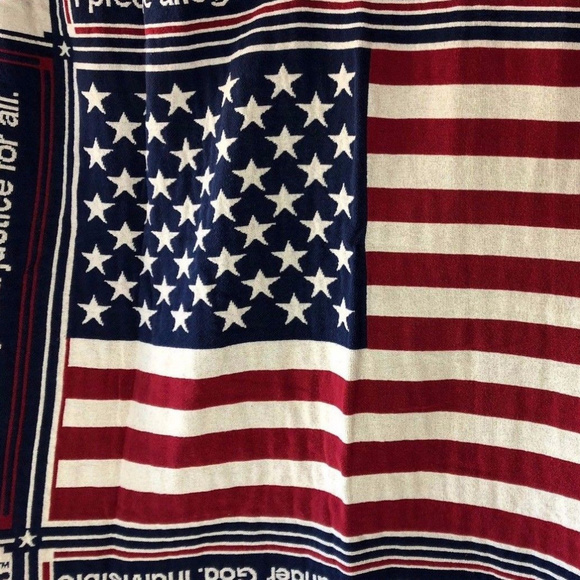 US Flag with Pledge of Allegiance Blanket The Rio - Picture 2 of 6